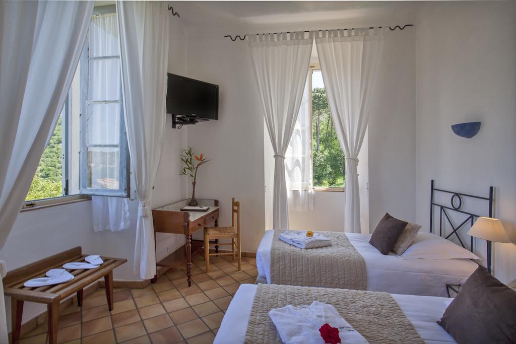 Mare E Monti - Hotel De Charme Feliceto Eksteriør billede